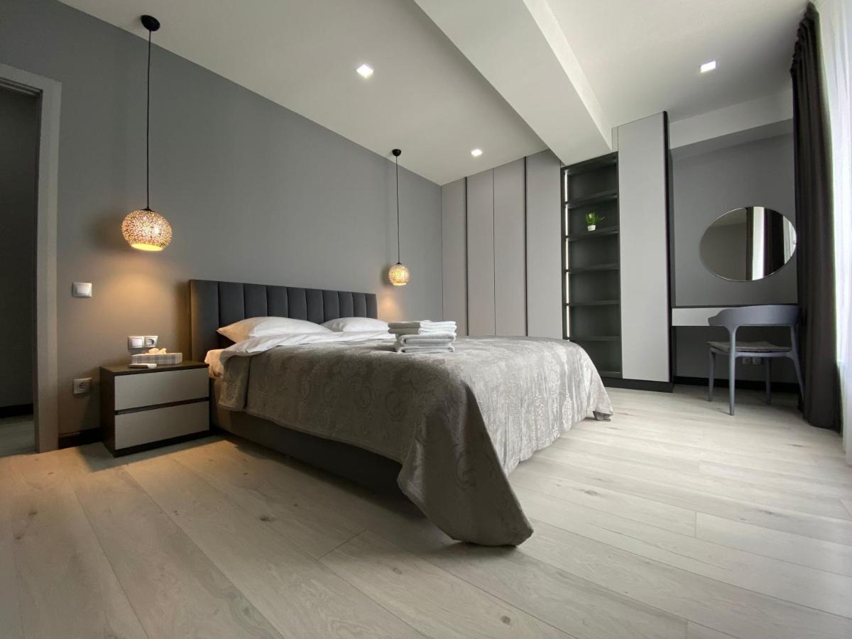 Minimalist Style Apartment With Best Location คีชีเนา ภายนอก รูปภาพ