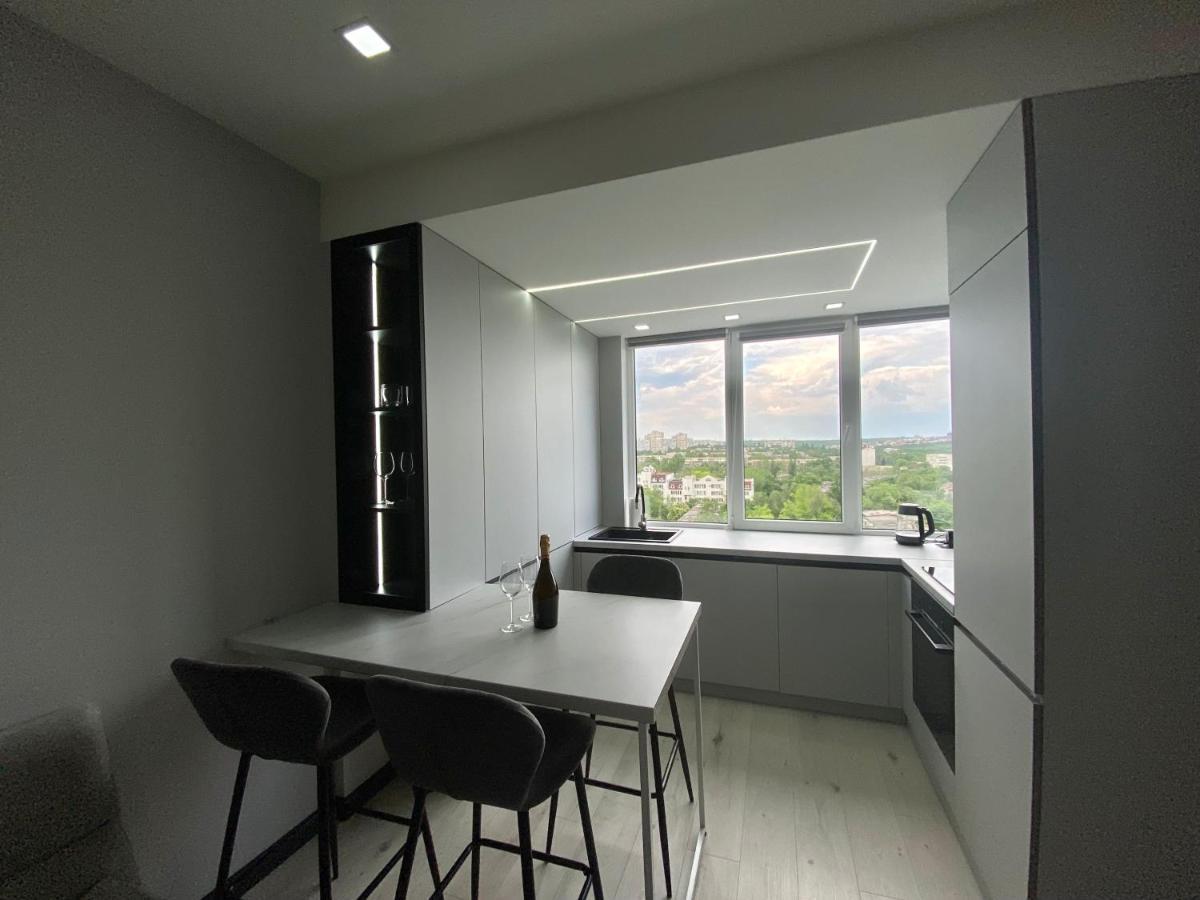 Minimalist Style Apartment With Best Location คีชีเนา ภายนอก รูปภาพ